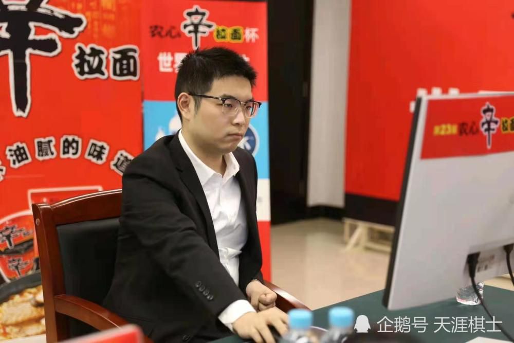 在本轮比赛前后，罗马主帅穆里尼奥都公开批评萨索洛前锋贝拉尔迪“特别缺乏公平竞赛精神”，对此巴洛特利表示：“穆里尼奥说了很多，他的态度很认真。